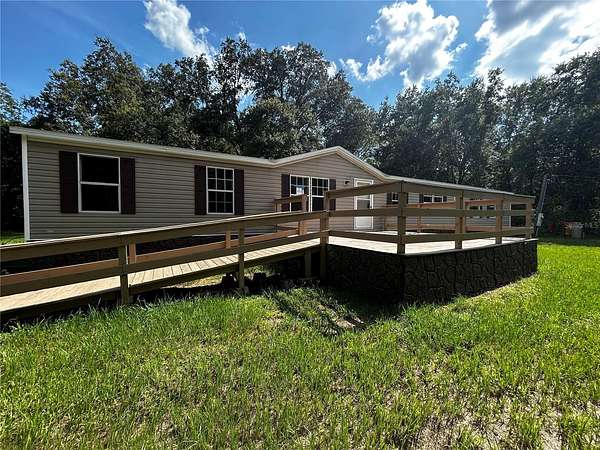2.29 Acres of Land with Home for Lease in Zephyrhills, Florida