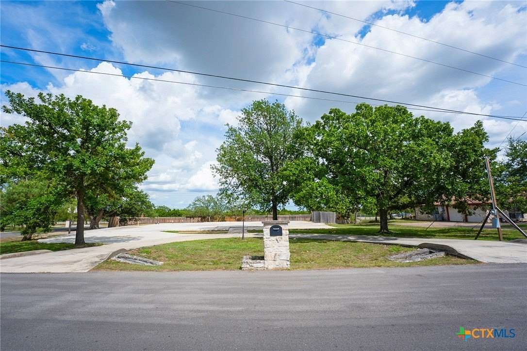 0.68 Acres of Residential Land for Sale in Mountain City, Texas