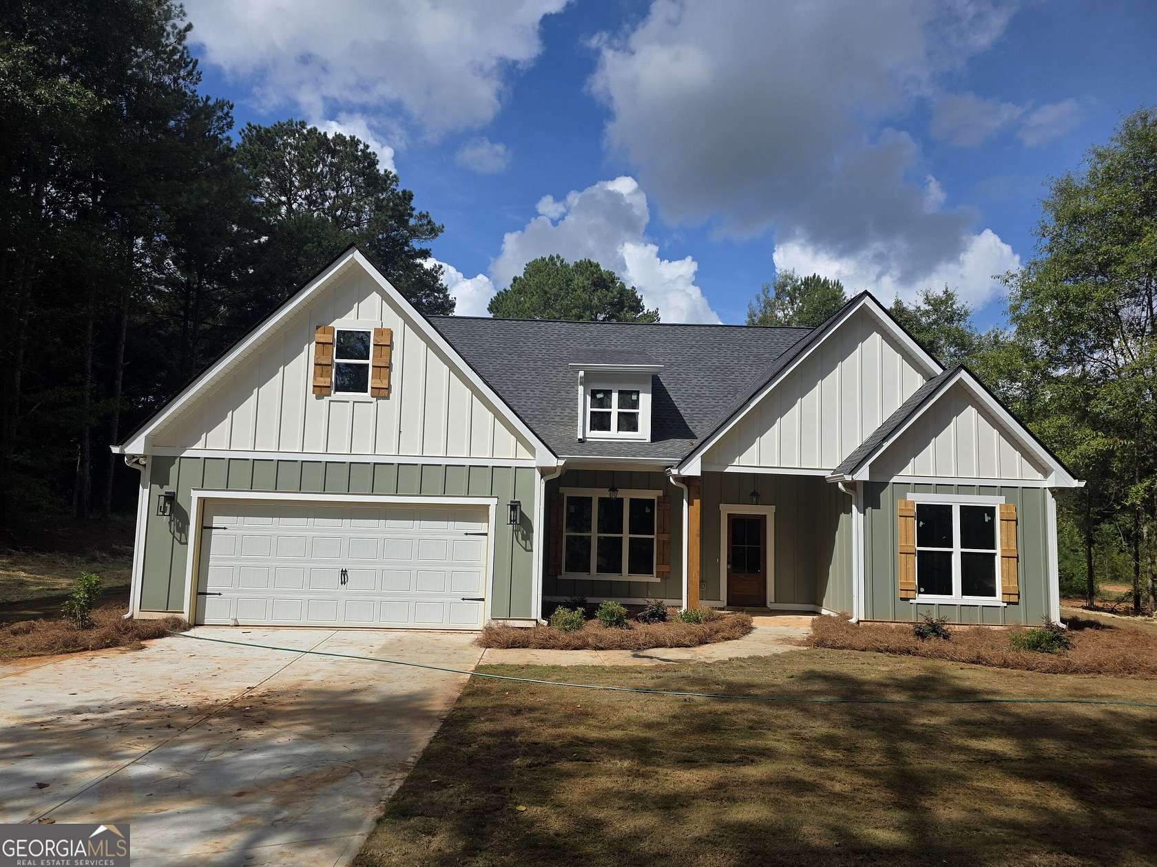 3.34 Acres of Land with Home for Sale in Jackson, Georgia