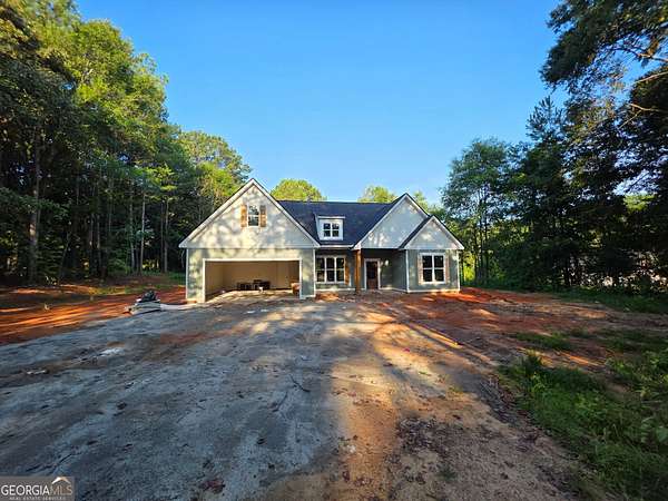 3.34 Acres of Land with Home for Sale in Jackson, Georgia