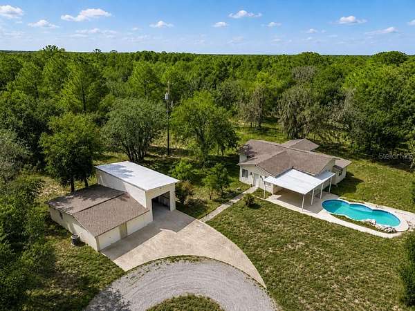 1.8 Acres of Land with Home for Sale in Spring Hill, Florida
