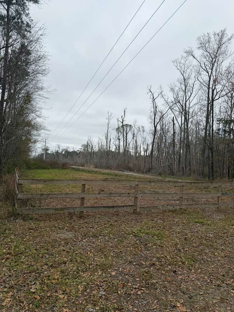 7.73 Acres of Recreational Land for Sale in Jacksonville, Florida