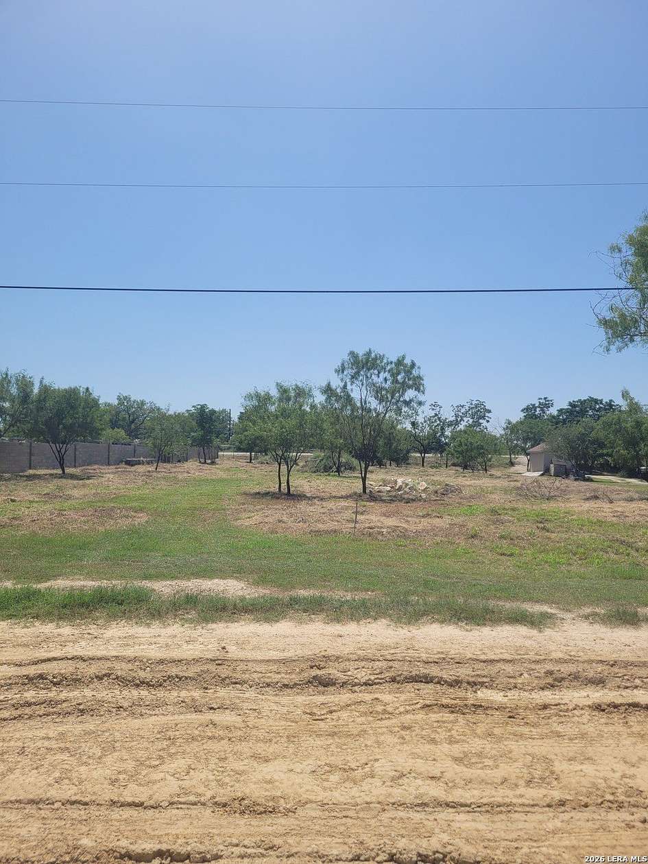 0.79 Acres of Land for Sale in Lytle, Texas