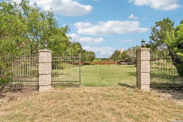 0.64 Acres of Residential Land for Sale in San Antonio, Texas