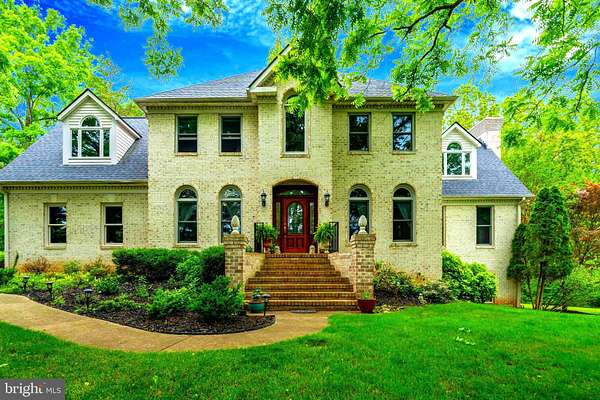 2 Acres of Land with Home for Sale in Warrenton, Virginia