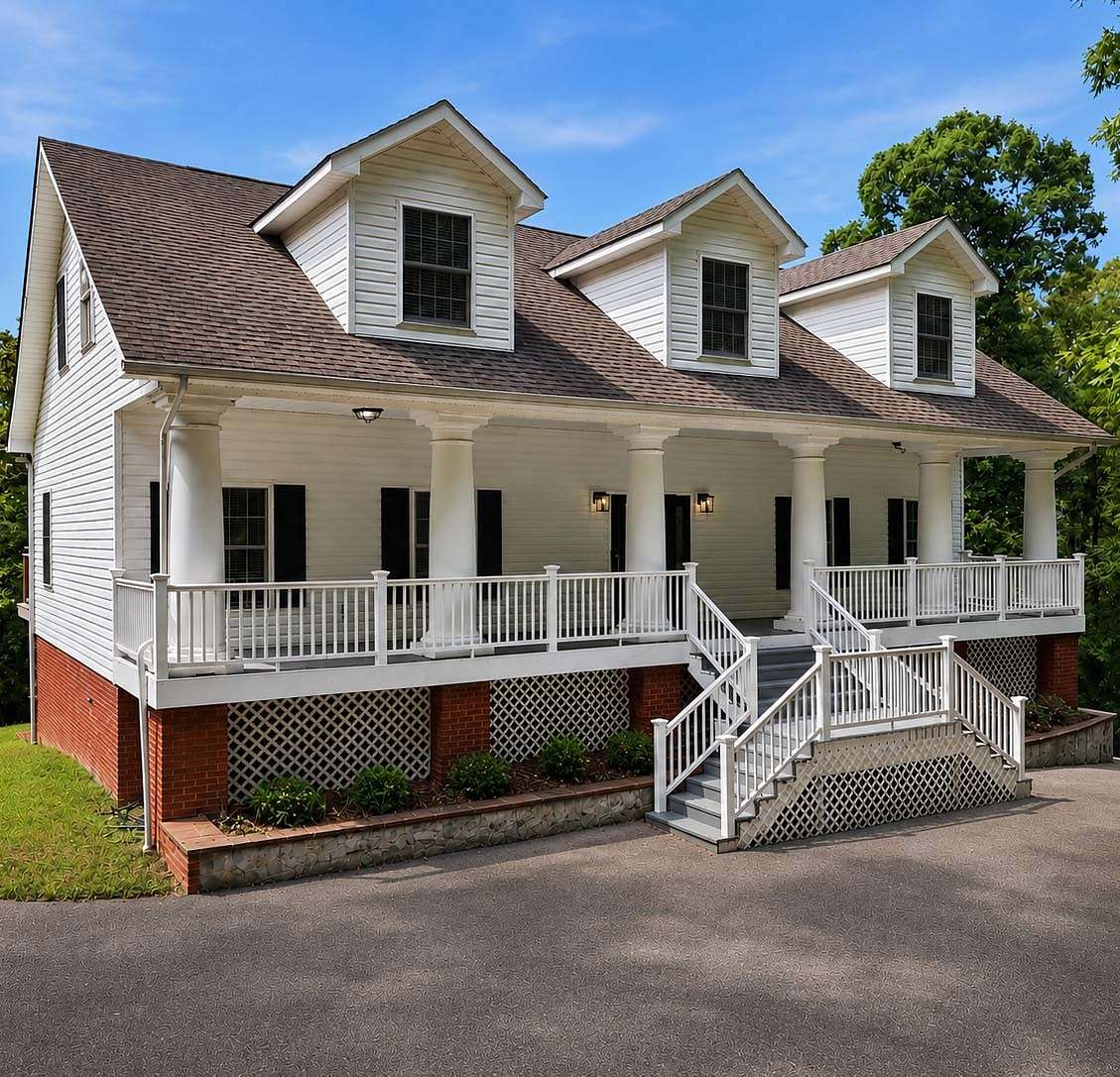 10.9 Acres of Land with Home for Sale in Birchwood, Tennessee