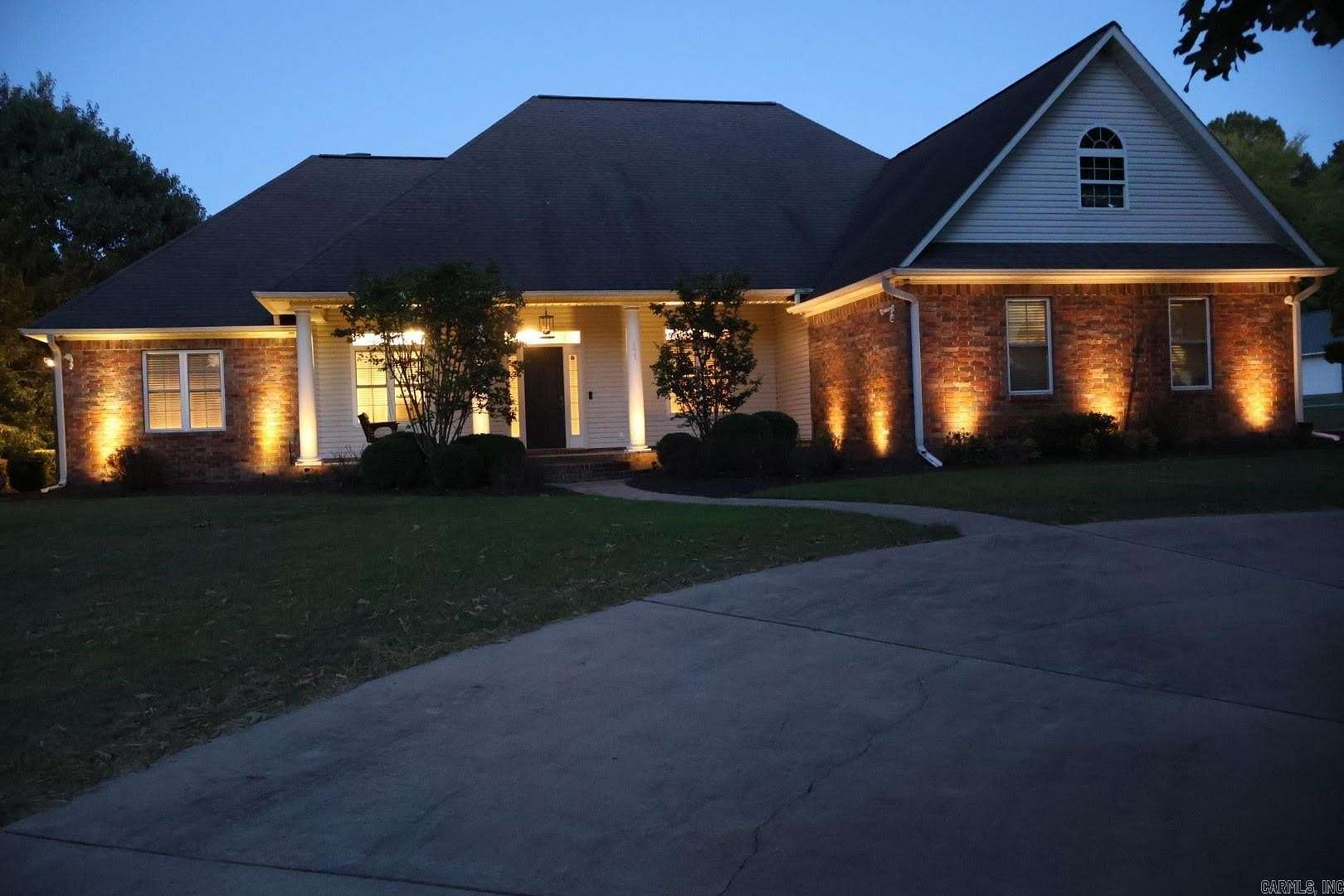 2 Acres of Land with Home for Sale in Nashville, Arkansas