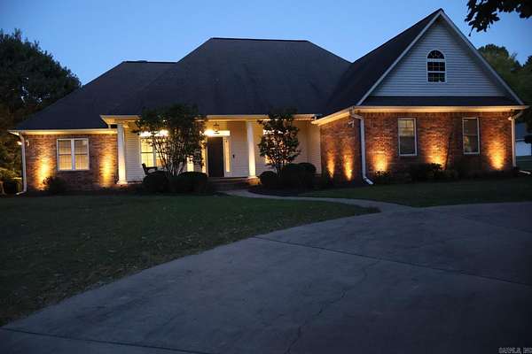 2 Acres of Land with Home for Sale in Nashville, Arkansas