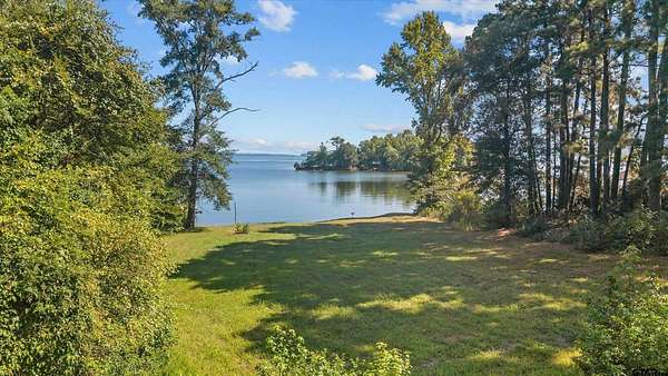 5 Acres of Residential Land for Sale in Frankston, Texas