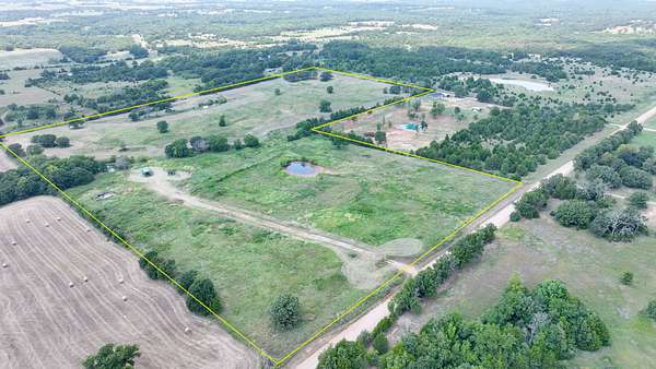 30 Acres of Land for Auction in Paden, Oklahoma