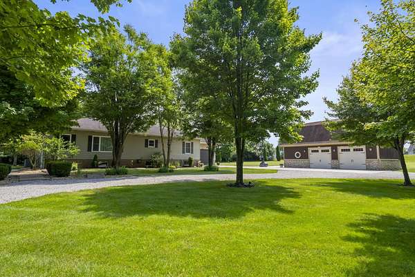 3.24 Acres of Land with Home for Sale in Johnstown, Ohio
