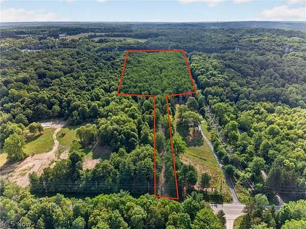 Residential Land for Sale in Novelty, Ohio