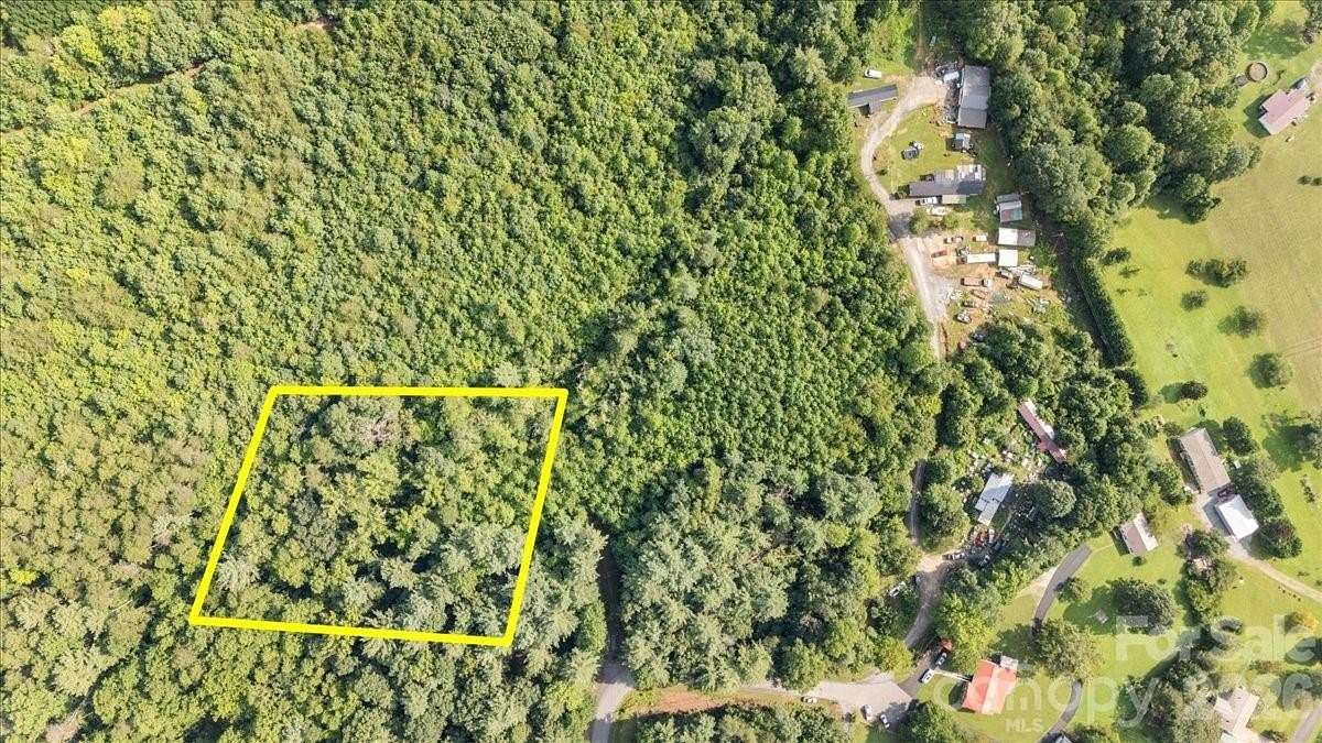 1 Acre of Residential Land for Sale in Morganton, North Carolina