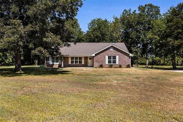 2.78 Acres of Land with Home for Sale in Hugo, Oklahoma