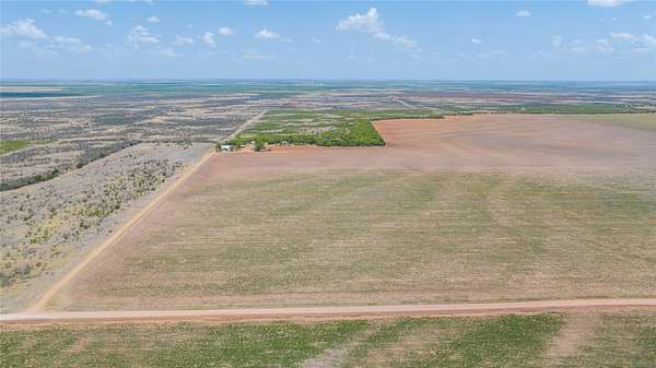 421 Acres of Land for Sale in Avoca, Texas