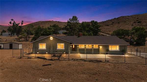 2.5 Acres of Land with Home for Sale in Acton, California