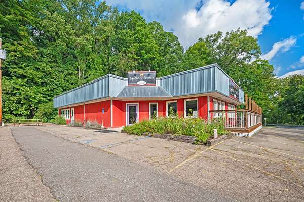 1.5 Acres of Improved Commercial Land for Sale in Buchanan, Michigan