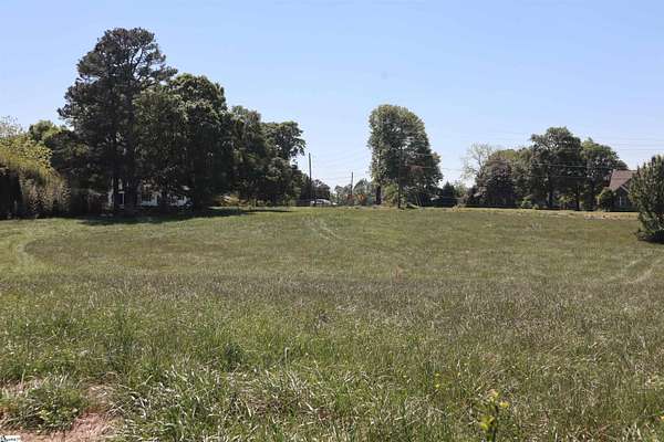 0.75 Acres of Mixed-Use Land for Sale in Spartanburg, South Carolina