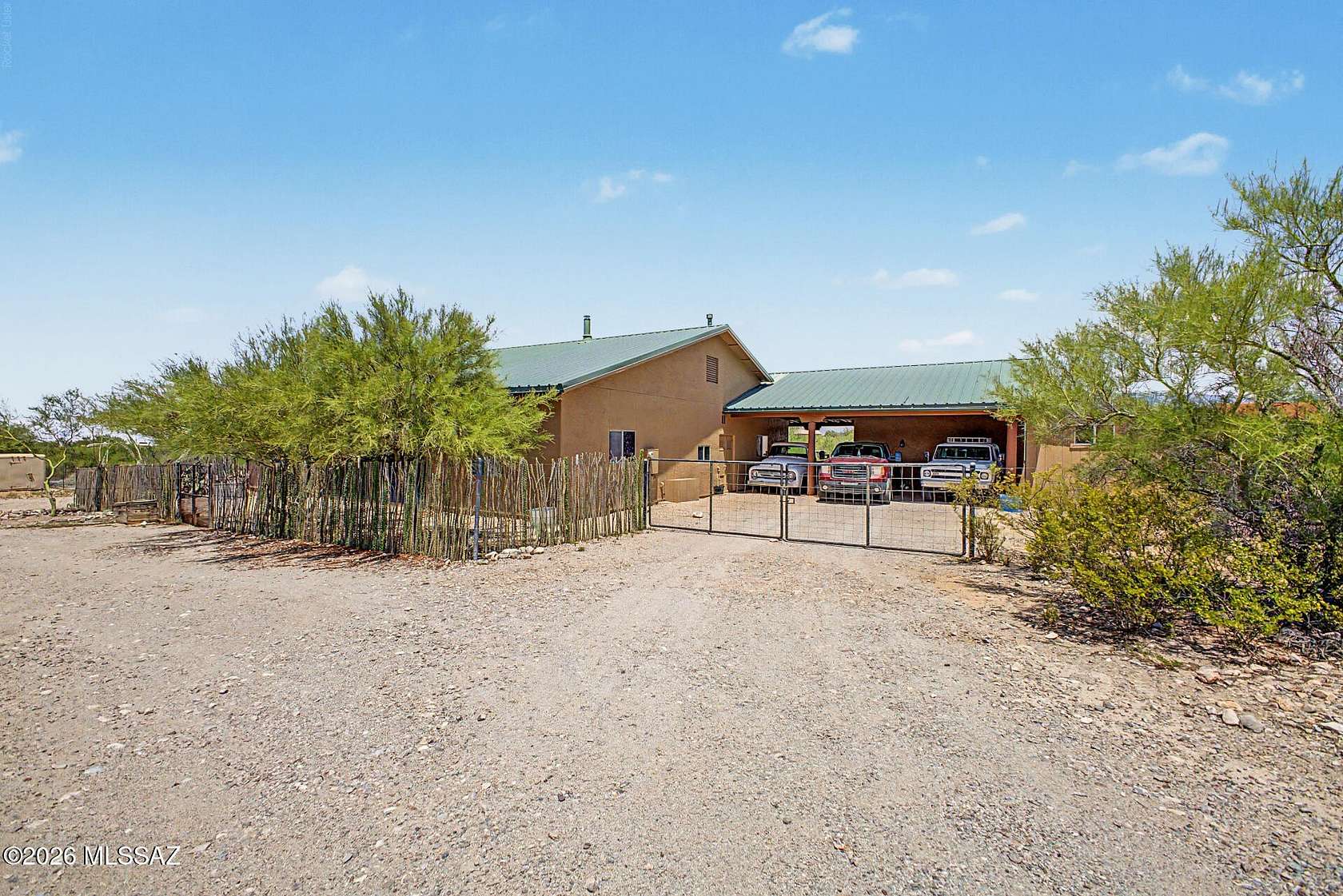 9.89 Acres of Land with Home for Sale in Vail, Arizona