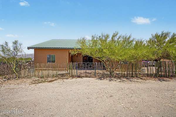 9.89 Acres of Land with Home for Sale in Vail, Arizona