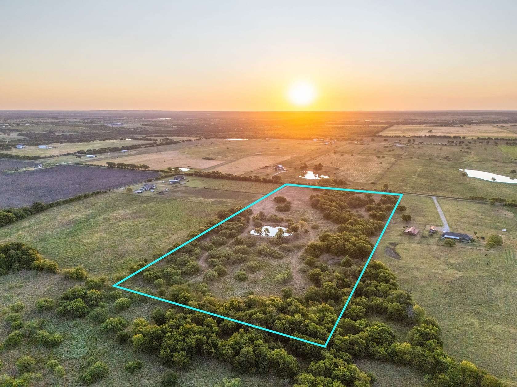 16.7 Acres of Land for Sale in Sherman, Texas