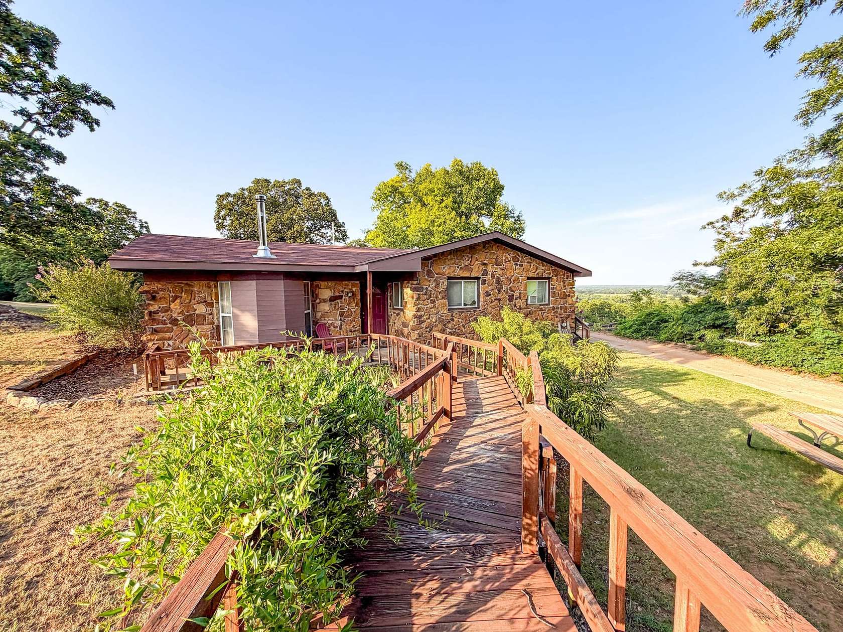 14.4 Acres of Recreational Land with Home for Sale in Pawnee, Oklahoma