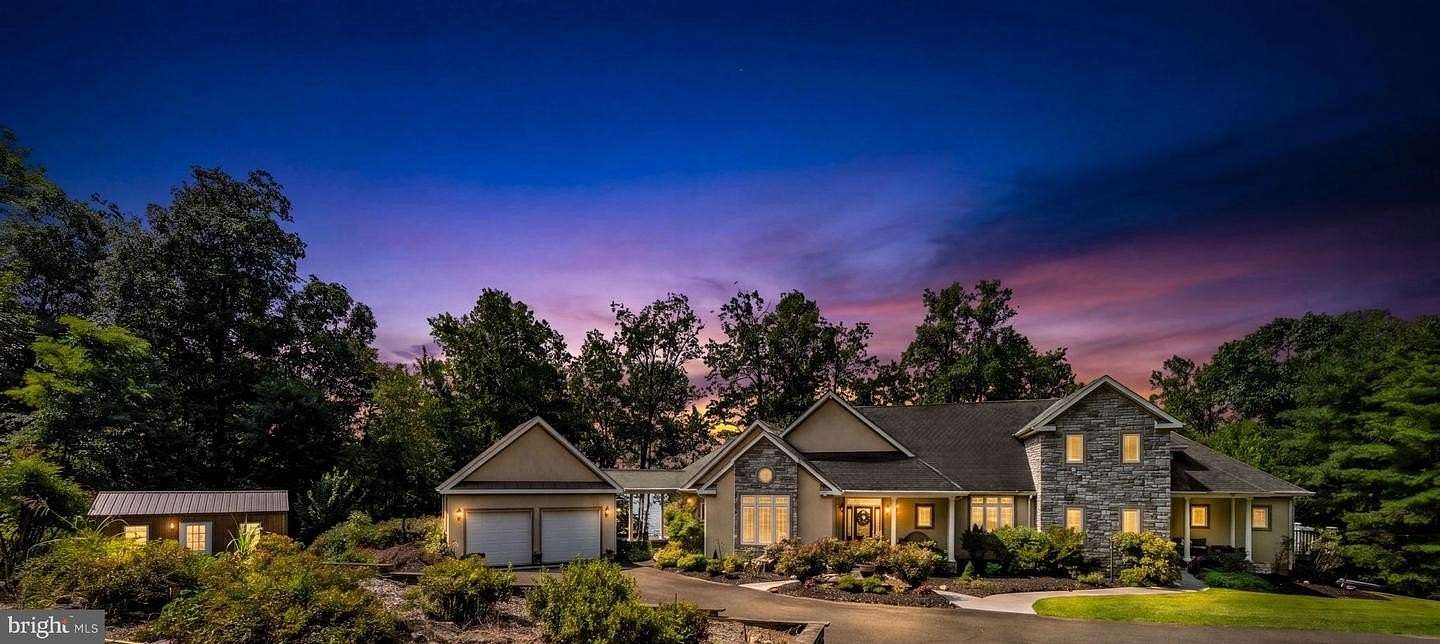 44.8 Acres of Recreational Land with Home for Sale in Washington, Virginia