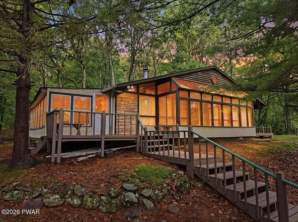 2.8 Acres of Land with Home for Sale in Bushkill, Pennsylvania