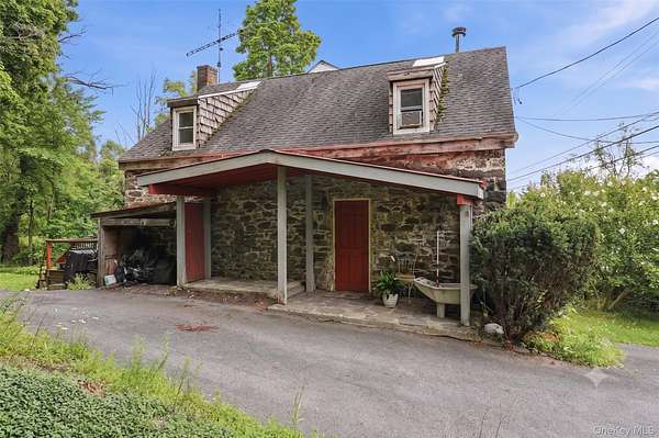 5.5 Acres of Land with Home for Sale in Esopus, New York