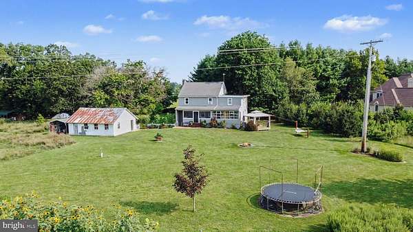 4.1 Acres of Land with Home for Sale in Thomasville, Pennsylvania