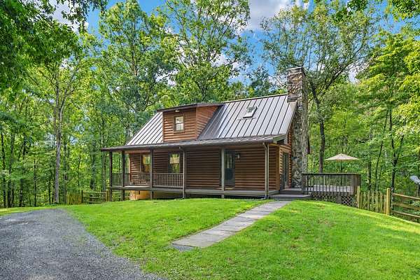5.39 Acres of Land with Home for Sale in Hedgesville, West Virginia