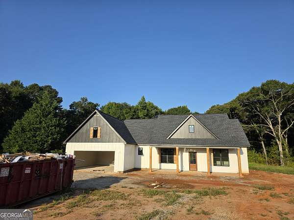 4 Acres of Land with Home for Sale in Jackson, Georgia