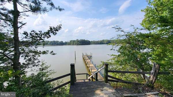 2.3 Acres of Land with Home for Sale in Colonial Beach, Virginia