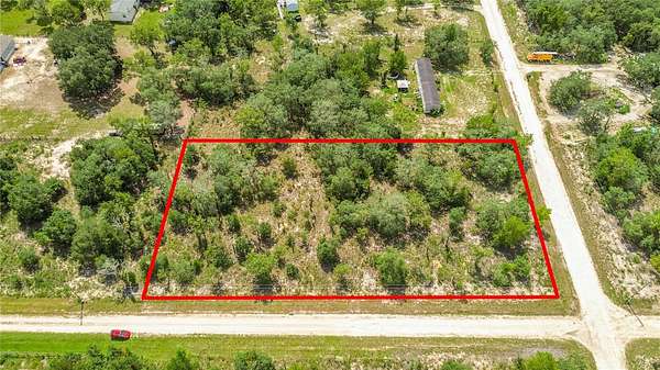 1.25 Acres of Residential Land for Sale in Morriston, Florida