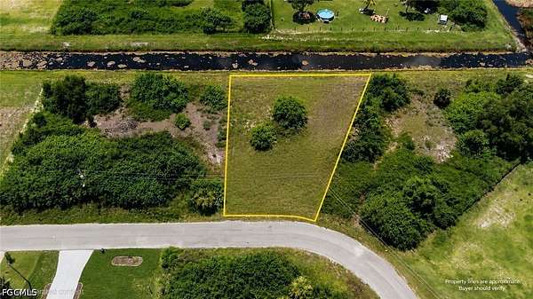 0.29 Acres of Residential Land for Sale in Lehigh Acres, Florida