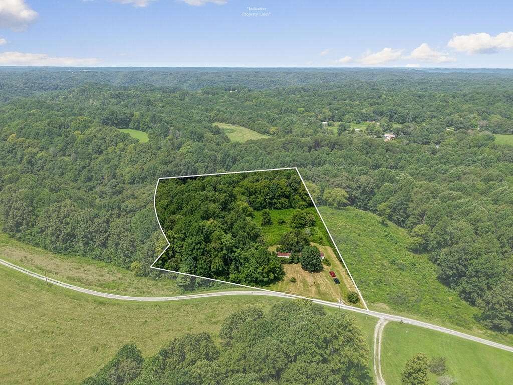 5 Acres of Residential Land for Sale in Cookeville, Tennessee