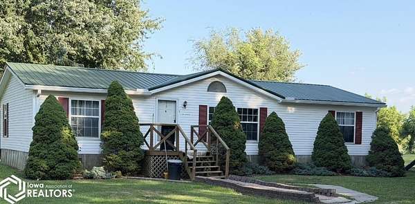 8.3 Acres of Land with Home for Sale in Ottumwa, Iowa