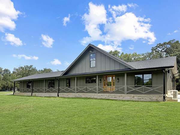 41.4 Acres of Land with Home for Sale in Chickamauga, Georgia