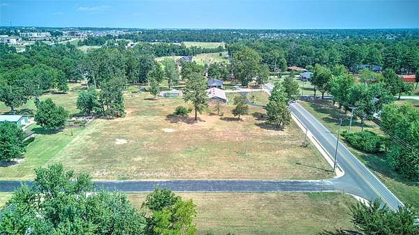 1.25 Acres of Residential Land for Sale in Rogers, Arkansas