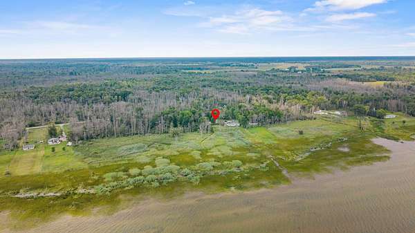 1 Acre of Residential Land for Sale in Peshtigo, Wisconsin