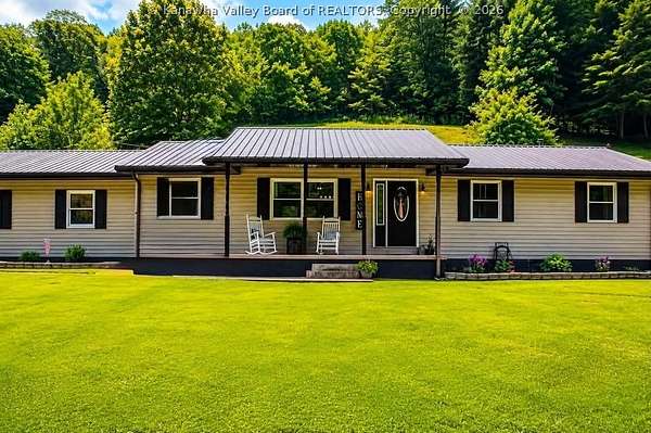 6.8 Acres of Land with Home for Sale in Charleston, West Virginia