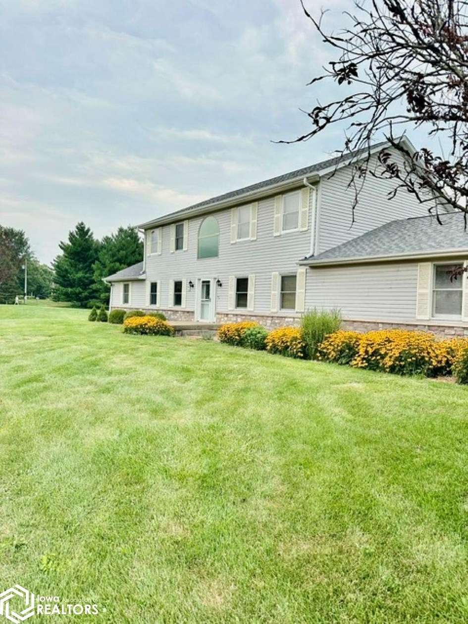 2.16 Acres of Land with Home for Sale in Burlington, Iowa