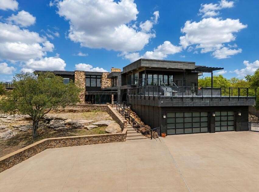 2.25 Acres of Land with Home for Sale in Amarillo, Texas