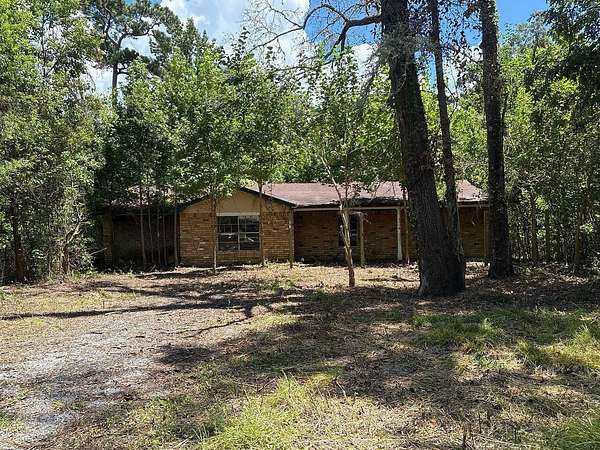 1.53 Acres of Improved Residential Land for Sale in Vidor, Texas