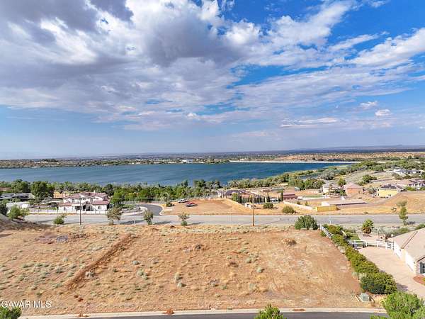 0.93 Acres of Residential Land for Sale in Palmdale, California