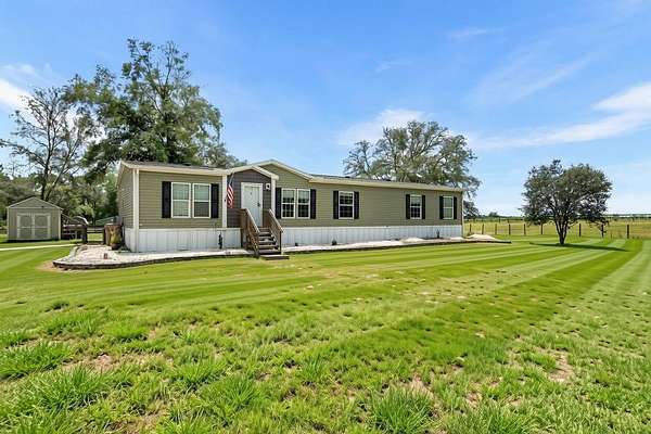 4.3 Acres of Land with Home for Sale in Dunnellon, Florida