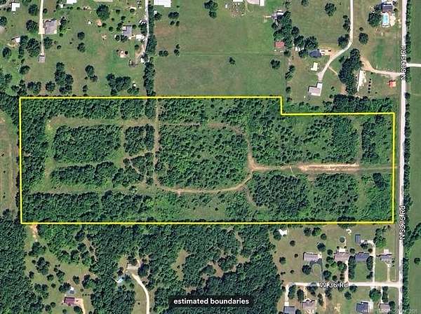 28.6 Acres of Land for Sale in Tahlequah, Oklahoma