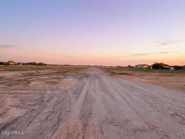 1 Acre of Residential Land for Sale in Wittmann, Arizona