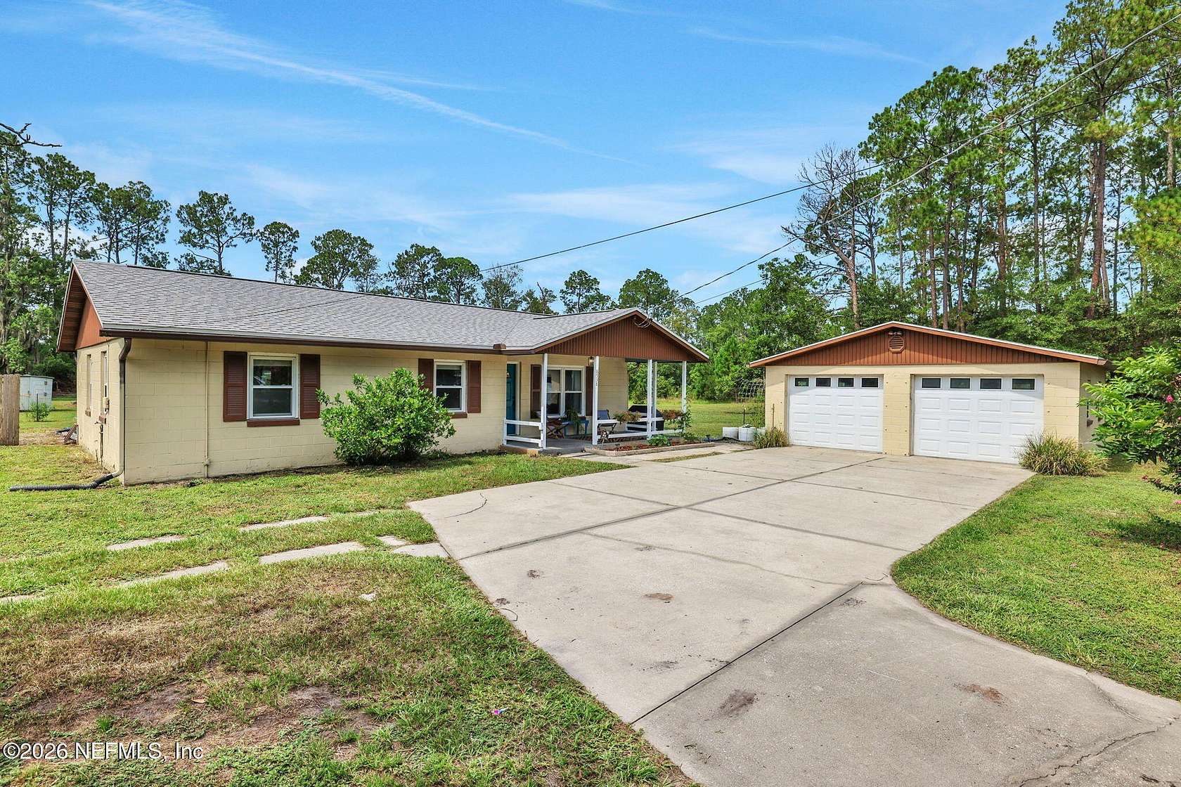 2.4 Acres of Land with Home for Sale in Jacksonville, Florida