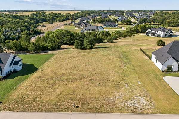 1 Acre of Residential Land for Sale in Weston, Texas